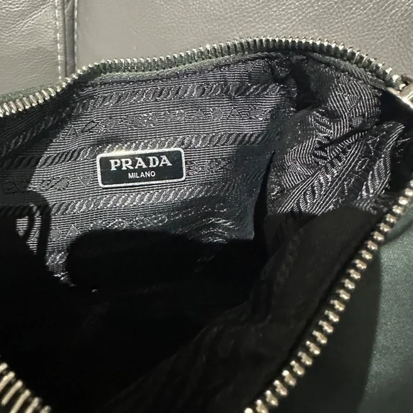 Prada Reedition 2005 - Picture 6 of 11
